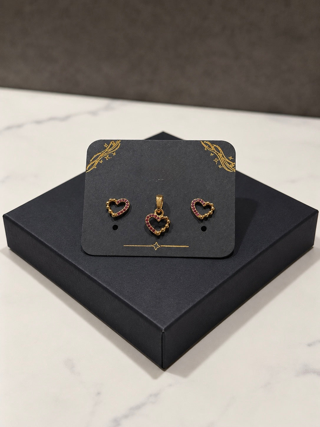 Set Corazón Rosa - Laminado en Oro 18k