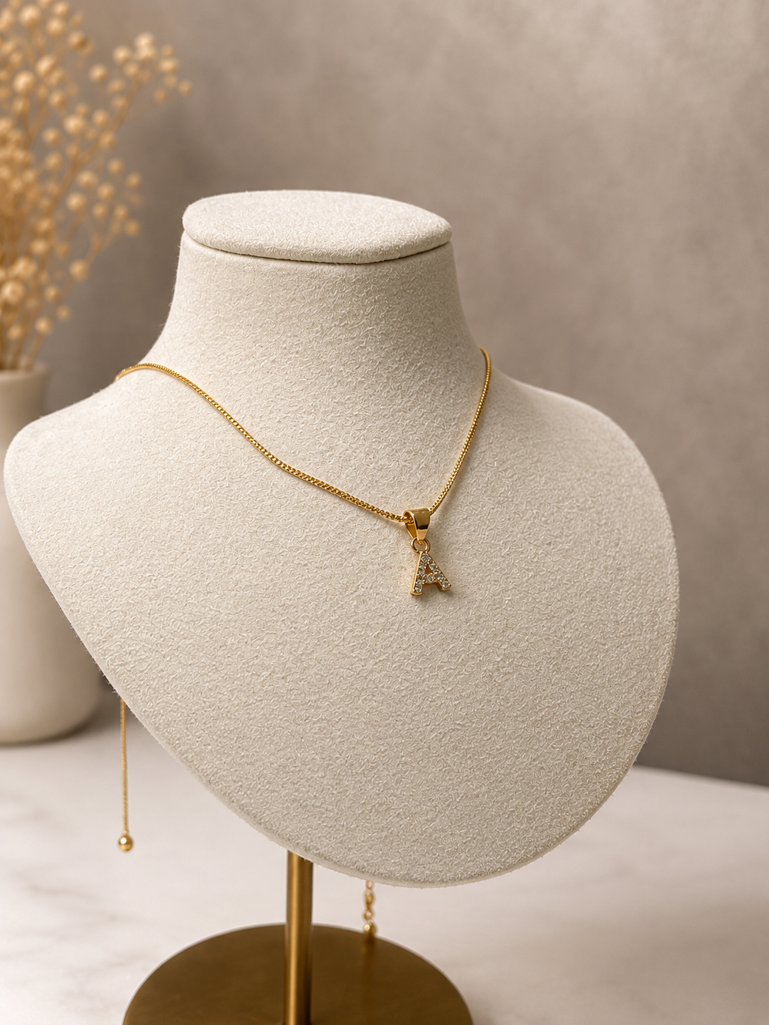 Dijes de iniciales - Laminado en Oro 18k