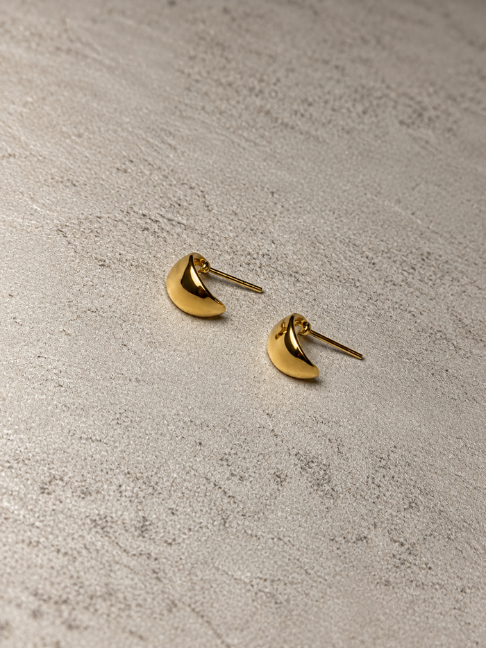 Aretes Luna - Laminado en Oro 18k