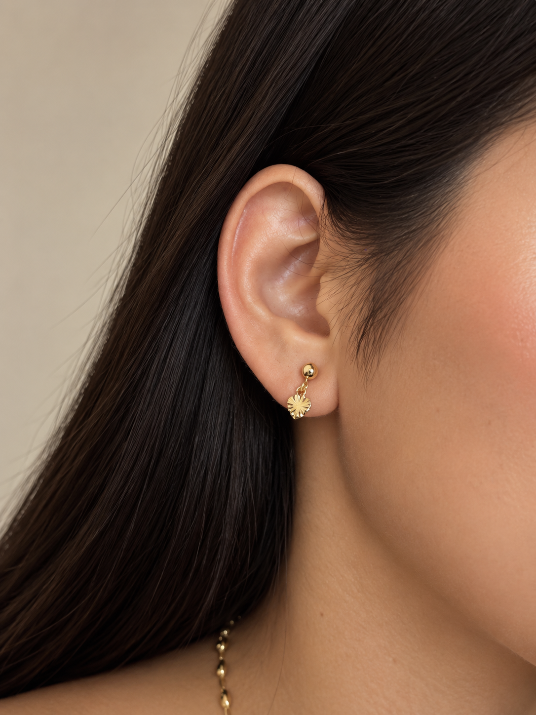 Aretes Corazón Sol - Laminado en Oro 18k