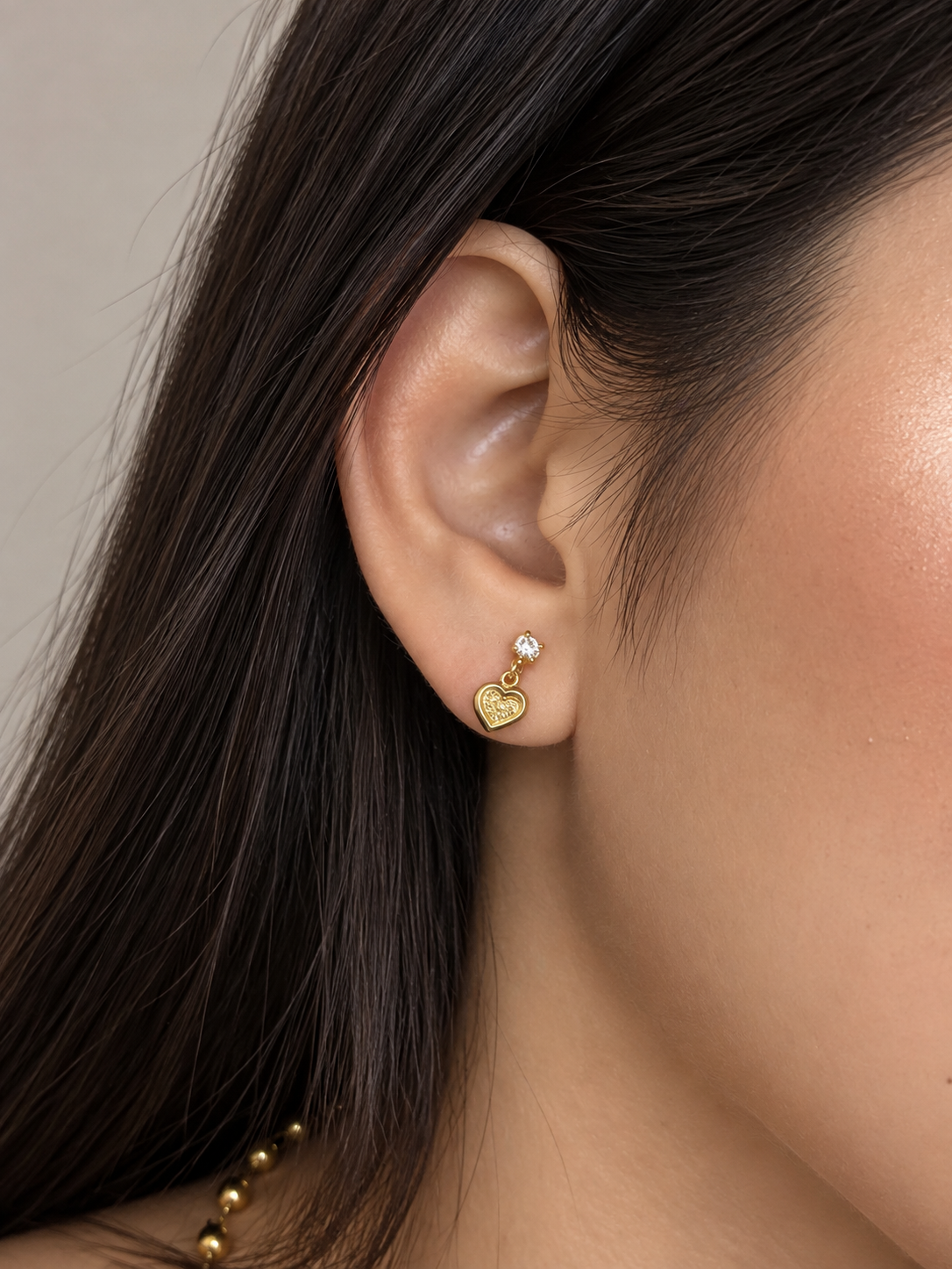 Aretes Amore - Laminado en Oro 18k