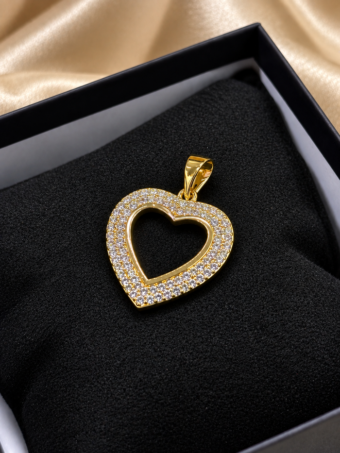 Instagram Dimara Gold