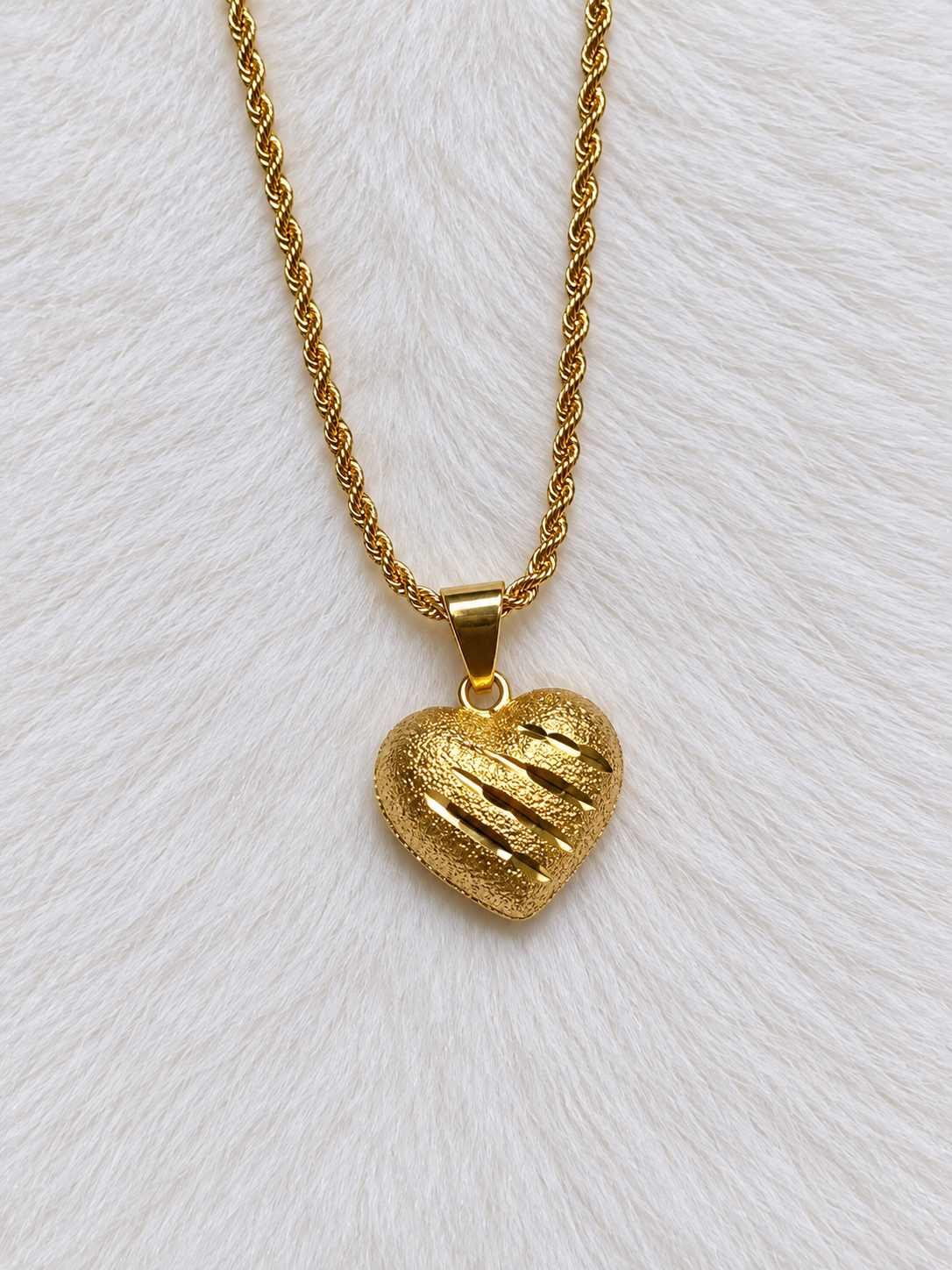 Dije de Corazón - Baño de Oro