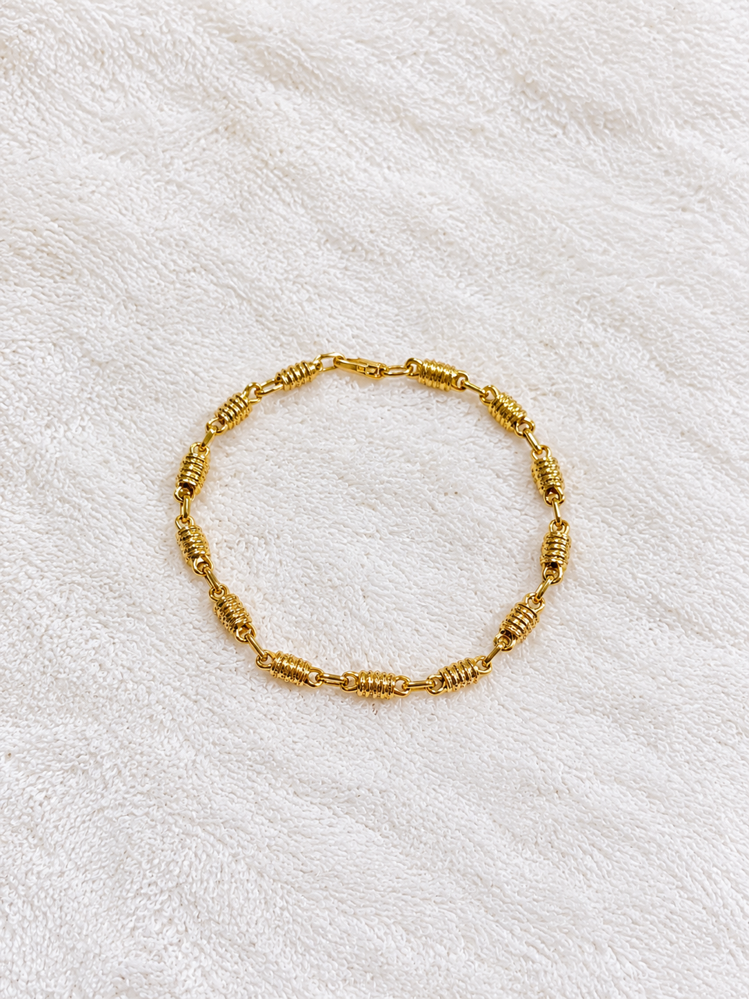Manilla Aura Dorada - Laminado en Oro 18k